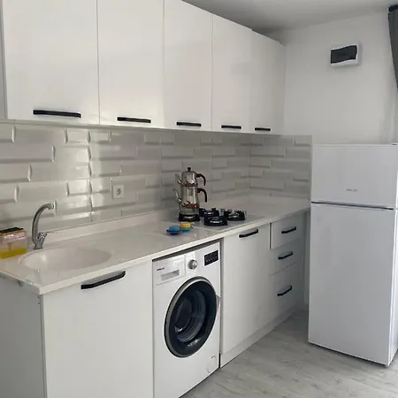 Canbey Apartlari 아파트호텔 *