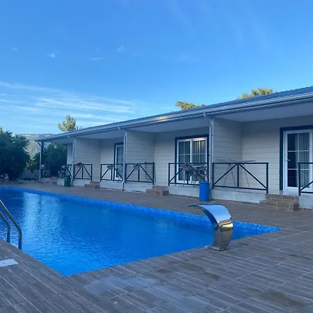 Canbey Apartlari Adrasan