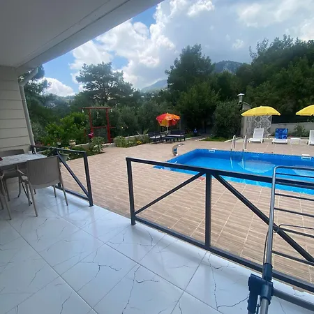 Canbey Apartlari *