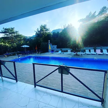 Canbey Apartlari Lägenhetshotell Adrasan